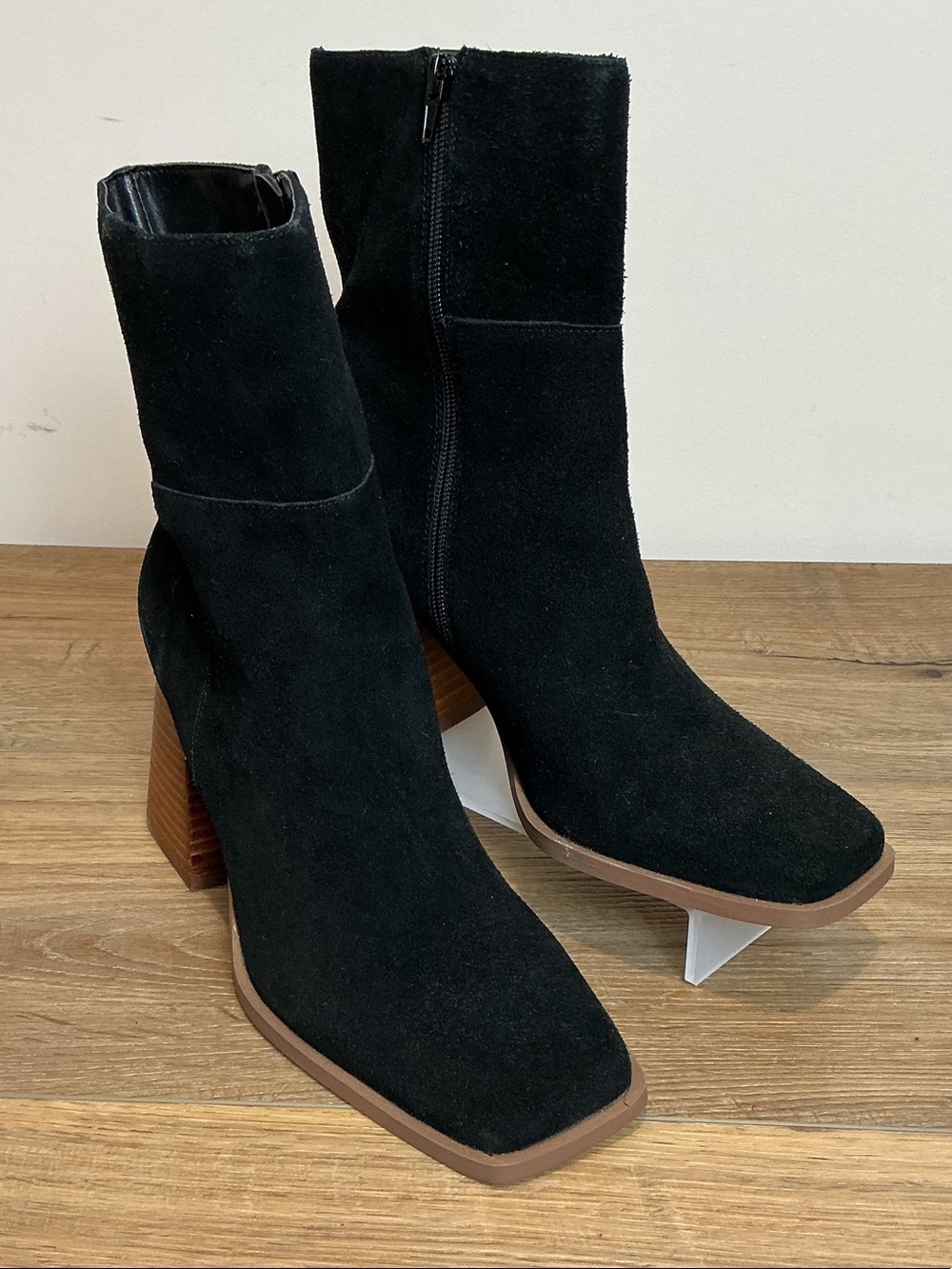 Crown Vintage Taren Black Suede Block Heel Ankle Boots, size 9.5